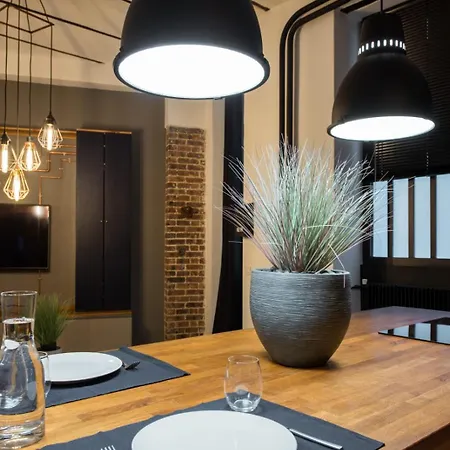 Appartement Loft In A Quiet Area Close To The Metro Station *