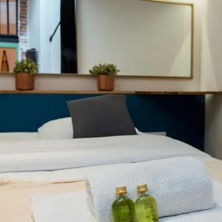 Loft In A Quiet Area Close To The Metro Station Appartement *