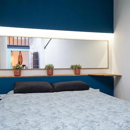 Loft In A Quiet Area Close To The Metro Station Appartement